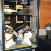 wystawa wojskowych czapek 9